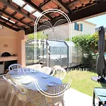 Villa 4 Chambres Jardin Jacuzzi Hyeres Pk Clim By Hc